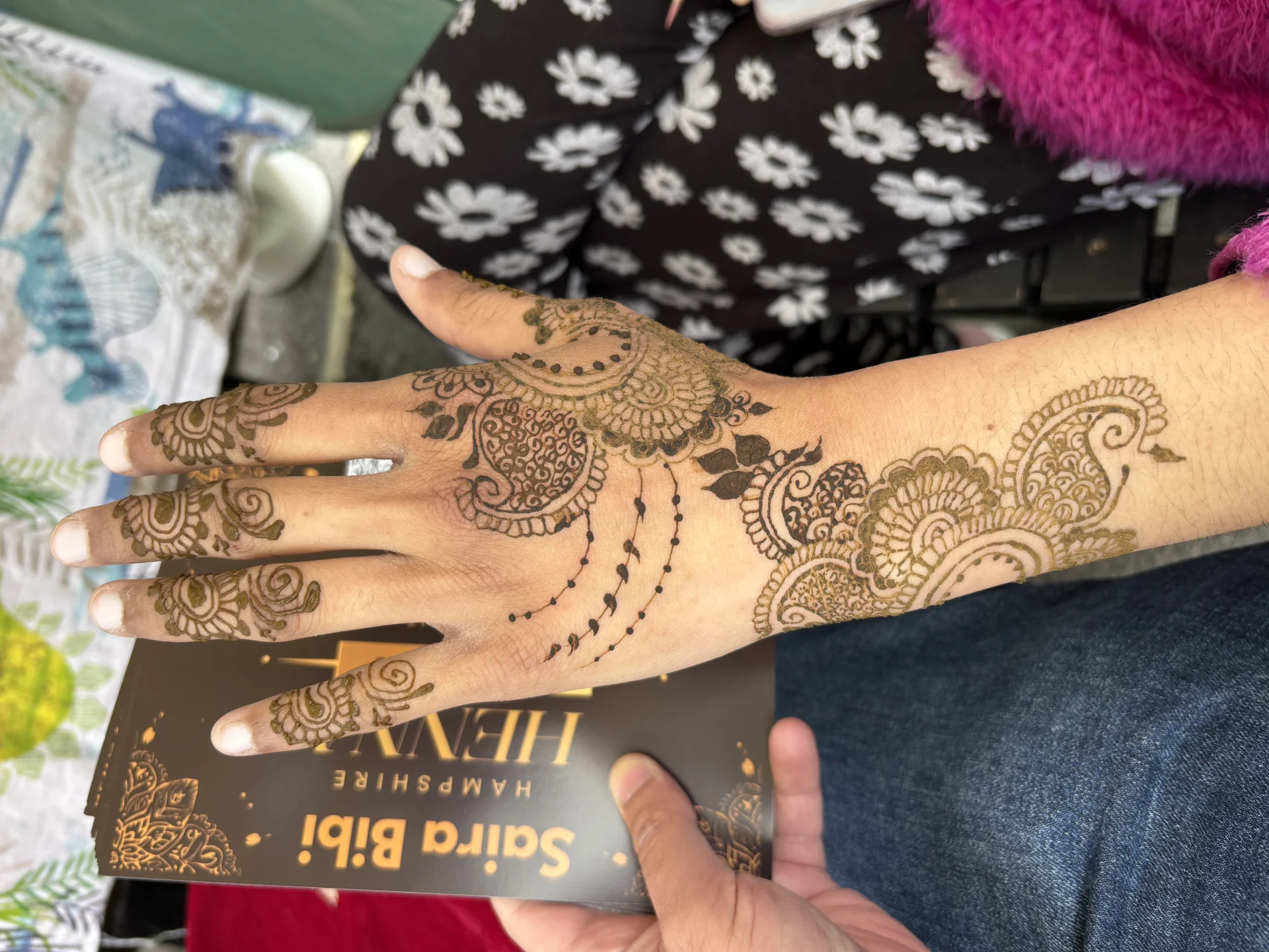 Mehndi design by Bibi Saira Hampshire henna artist